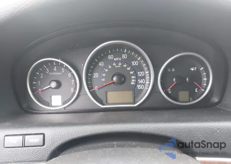 2011 Hyundai Veracruz Limited z USA, uszkodzony, nr VIN KM8NU4CC5BU176766